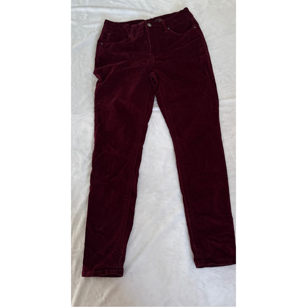 Women's Seven7 Skinny Corduroy Pants Size 8 Burgundy